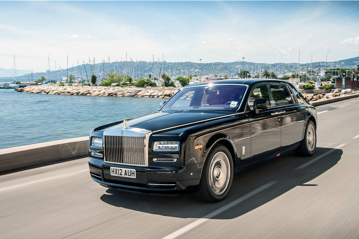 Rolls Royce Phantom Extended Wheelbase 香港規格、價錢、牌費